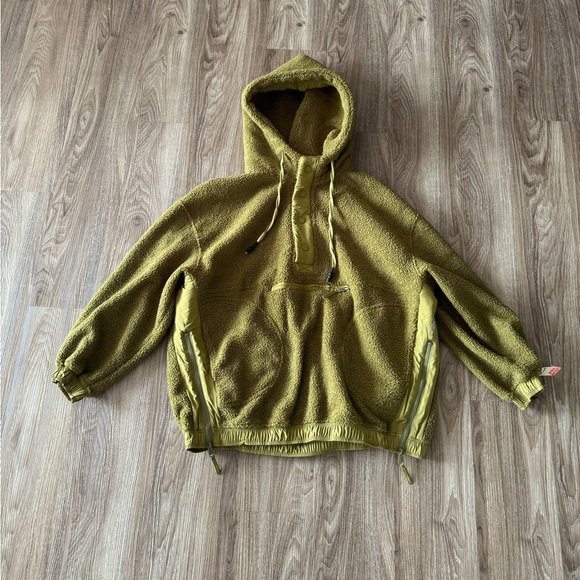 Free people movement fuzzy was she fleece pullover - Picture 2 of 6